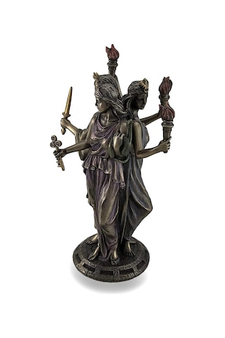 Cadılık, Ay ve Gece Tanrıçası Hekate (Hecate) Biblo
