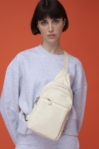 Unıted Colors Of Benetton Kadın Vücut Çantası Bnt 1457 Bej