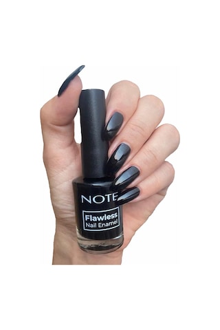 Note Cosmetics Nail Flawless Oje 20 Night Time - Siyah