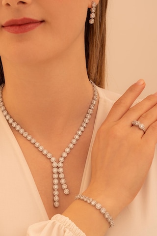 Kadın Gümüş Takı Seti - İdil Yuvarlak Model Zirkon Taşlı Kolye, Bileklik, Yüzük, Küpe Tam Set