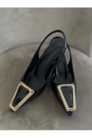 Kadın Rugan Toka Detaylı Arkası Açık Klasik Topuklu Ayakkabı Rozi 001