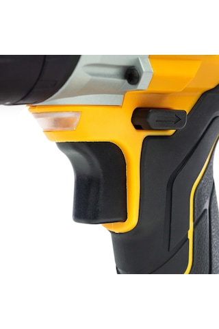 Jcb 21-18CD - 18 V 4.0 AH Çift Akülü Darbeli Matkap