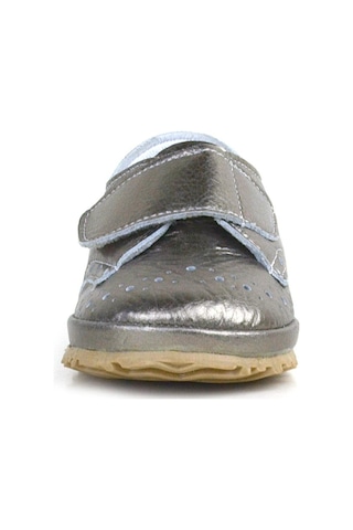 Hakiki Deri Platin Simli Cırtlı Bebek Patik Ayakkabı Gri