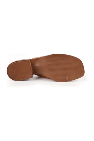 Mamma Mia Kadın Günlük Ayakkabı Slip-on Lazer Kesim Kısa Topuklu Hakiki Deri Anne Ayakkabısı 26y-1670 Taba