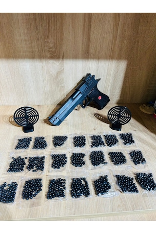Büyük Boy 30x15 Cm Şarjörlü Boncuklu Plastik Silah 1 Adet+ 2 Adet Hedef + 21 Adet Plastik Boncuk Karışık