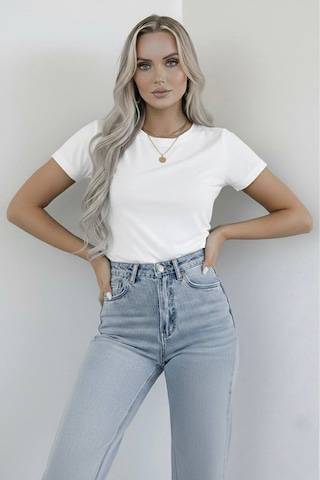 Hashtag Kadın Bisiklet Yaka Kısa Kollu Body Basic Tişört Viskon Kumaş Beyaz
