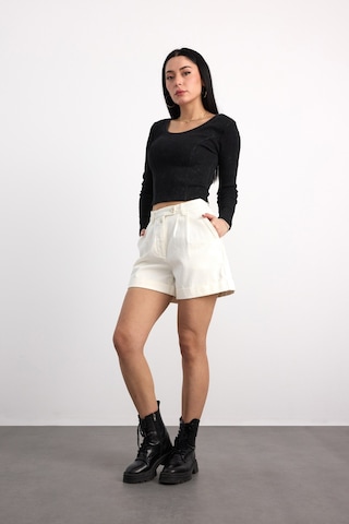 40407-73213 Kadın Gabardin Şort 40407-73213 Ekru