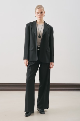 Dına Pile Detaylı Pantolon Siyah Siyah