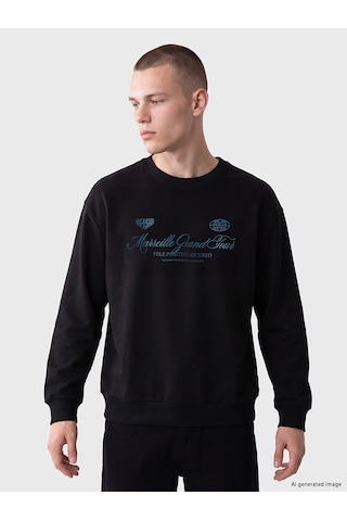 LC Waikiki Lc Waıkıkı Siyah Bisiklet Yaka Marseille Baskılı Erkek Sweatshirt