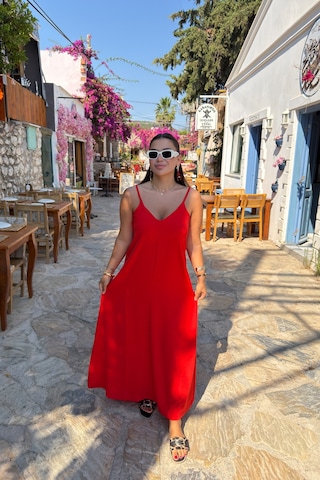 Gigi Wardrobe Scarlet Breeze Elbise Kırmızı Kırmızı