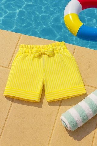 Esila Kids Kız Çocuk Hasır Şapka Ve Şort Takımı Yazlık Şık Kombin 2-6 Yaş Sarı