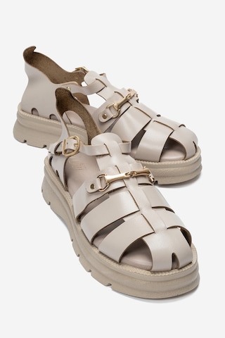 Luvi Shoes Rıela Krem Hakiki Deri Tokalı Kadın Sandalet