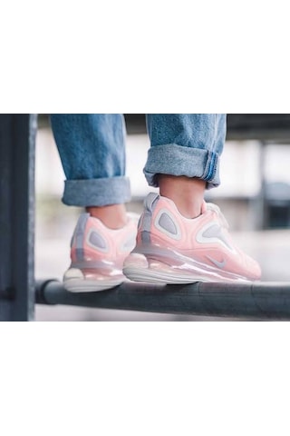 Nike Air Max 720 Pembe Spor Ayakkabı