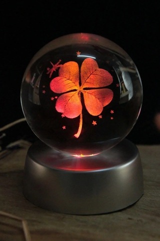 Mobgift Şans Yoncasırenk Değiştiren Kristal Cam Küre Renkli