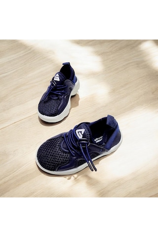 Günlük Lastikli Yumuşak Taban Spor Ayakkabı 001