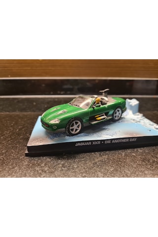 Altaya 1/43 Jaguar Xkr James Bond 007 Die Another Day