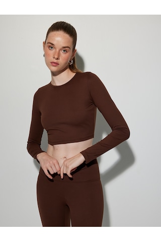 Koton Crop Spor Tişört Bisiklet Yaka Uzun Kollu Yumuşak Tuşe Slim Fit Kahverengi 5wak10302nk Kahve