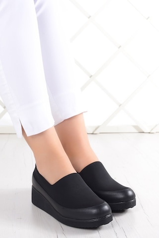 Erkan Saçmacı Rebecca Siyah Hakiki Deri Ön Yüz Streç Dolgu Topuklu Günlük Ayakkabı