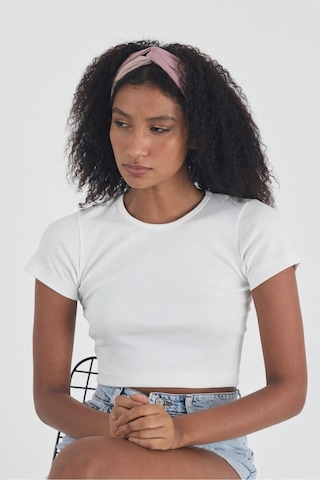 Beyaz Kısa Kol Bisiklet Yaka Vücuda Oturan Kaşkorse Crop + Bandana Set %100 Pamumklu, Esnek Rahat Beyaz-gül Kurusu-bej