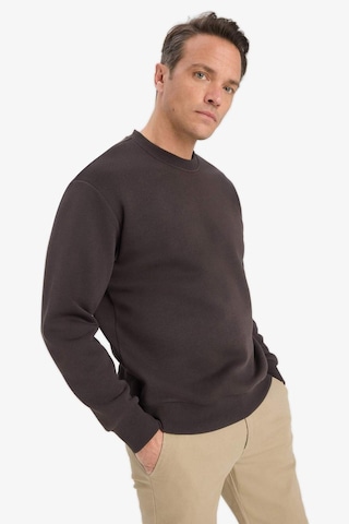 Defacto Relax Fit Bisiklet Yaka Kalın İçi Yumuşak Tüylü Basic Düz Sweatshirt T5139az25aubn339 Kahve