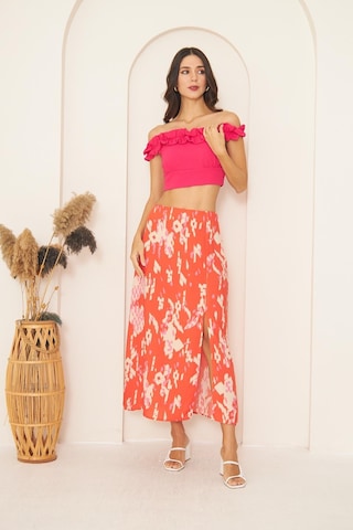 Darlin Moda Kırmızı Desenli Yırtmaçlı Midi Etek Dm2014 Kırmızı