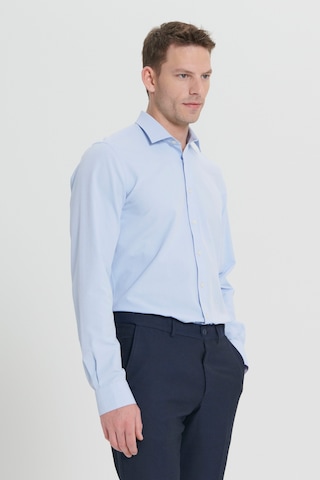 AC&Co / Altınyıldız Classics Erkek Acık Mavı Pamuklu Slim Fit Dar Kesim Klasik Yaka Armürlü Gömlek Acık Mavı