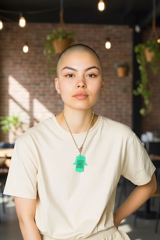 Ayetel Kürsi Fatma Ana Eli Karanlıkta Parlayan Fosforlu Zincirli Kolye Yeşil