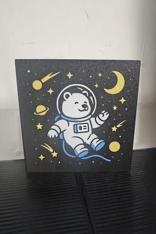 Sevimli Uzaydaki Ayı Çocuk Gece Lambası Çok Renkli