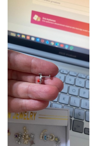 Taşlı Kiraz Tasarım Tragus Helix Pearsing Kıkırdak Küpe Gümüş