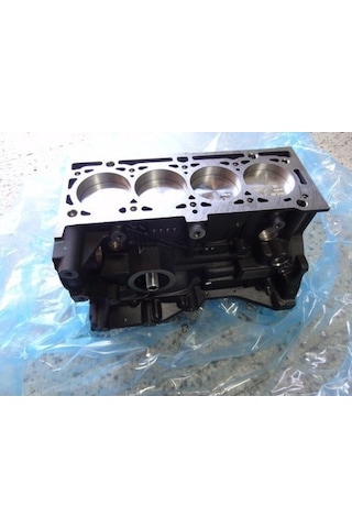 Megane I Logan Clio R-19 Motor Bloğu 1.6 8V K7M 110108138R