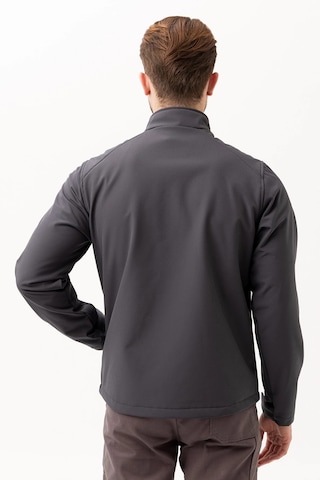 Erkek Softshell Su İtici Rüzgar Geçirmez Kışlık Outdoor İş Ve Günlük Mont Füme