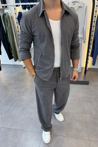 Mass Plus Slimfit Yakalı Astarlı Yan Cep Baggy Pantolonlu Kadife Takım Gri