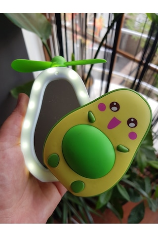 Sevimli Avokado Tasarımlı Led Işıklı Usb Kablolu Mini Fan I Masa Üstü Ve Boyun İpli Vantilatör