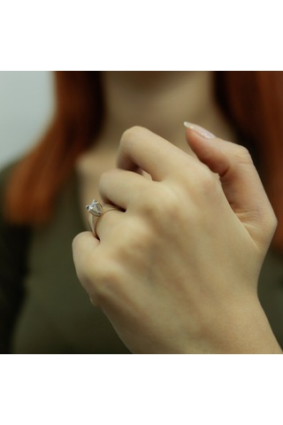 Lova G Renk 0,31 Karat Pırlanta Tektaş Yüzük - HRD Sertifikalı
