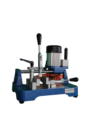 Uludağ KM15 Orta Kayıt Alıştırma Kertme Makinesi