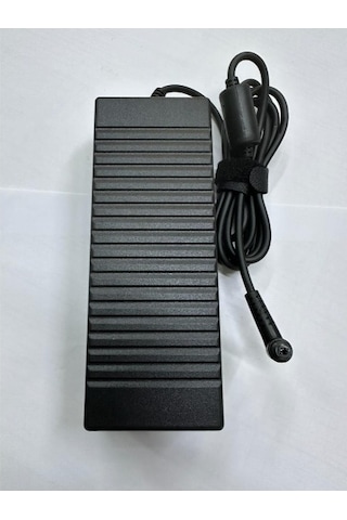 12 Volt 10 Amper Adaptör 12 Volt 10 Amper 5.5 Mm 2.5 Mm Adaptör