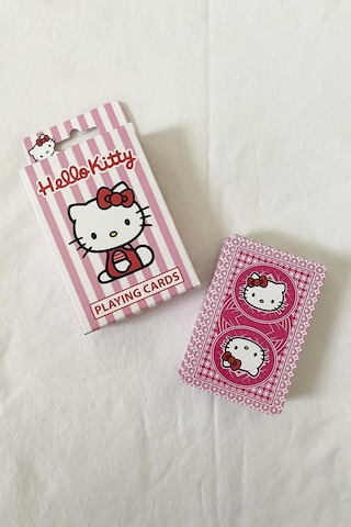 Hello Kitty Iskambil Destesi
