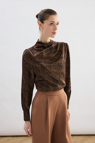 Sateen Drape Detaylı Desenli Bluz - Kahve-136744 kahve