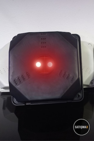 Caydırıcı Ev Ve Araç Güvenlik Yanıp Sönen Alarm Led Işık Siyah