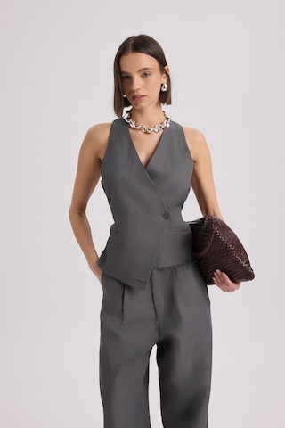 Mai Collection Mai Studios Co. Nagmetah Sırt Pencereli Antrasit Yelek Pantolon Takım Antrasit