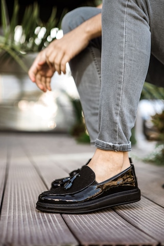 Roof Atelier Erkek Siyah Rugan Püsküllü Loafer Ayakkabı - 002 - Rst Loafer Verniciata Siyah