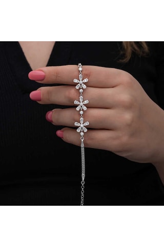 Casera's Gümüş Baget Çiçek Desenli Kadın Bileklik Csr2185498 Gümüş