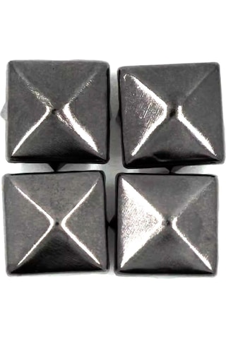 Süs Tırnaklı Platin Çakma Kare Piramit 7 Mm 20 Adet Metal Trok