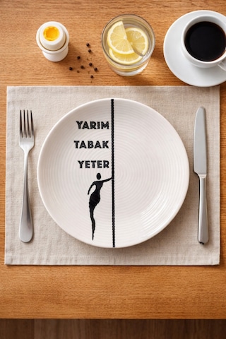 Grandora Diyet Tabağı - Yarım Tabak Yeter Kadın Figürlü 27 Cm Porsiyon Kontrollü Sağlıklı Yaşam Tabağı Beyaz