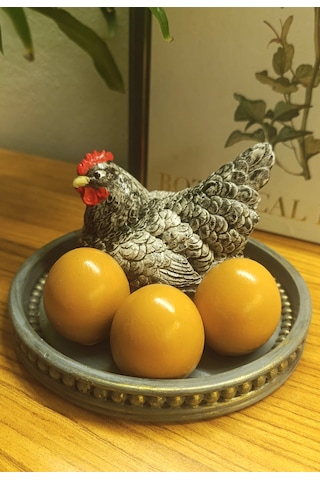 Artepieza Dekoratif Tavuk Ve Yumurtalar Tepsili Biblo Set - Bereket Ve Bolluk Temalı Gri Tavuk Figürü 1 Adet
