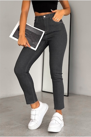 Femelle Gri Yüksek Bel Paçası Kesik İçi Şardonlu Slim Fit Mom Jean