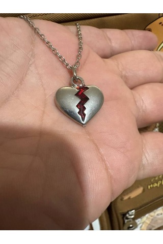 Kırmızı Kırık Kalp -broken Heart Kırmızı Kalp Kolye Aşkın Acı Yüzüne Zarif Bir Dokunuş Çok renkli