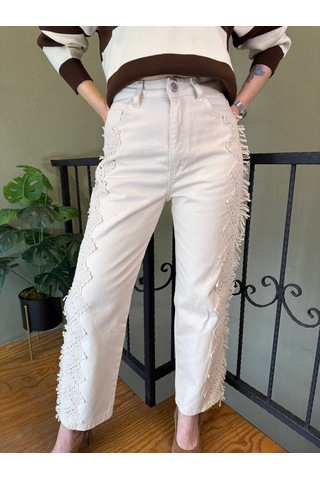 Ali Butik Krem Güpür Detaylı Jean