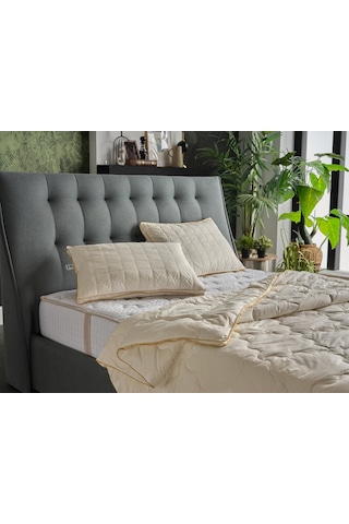 Yün Çift King Size Yorgan Ekru