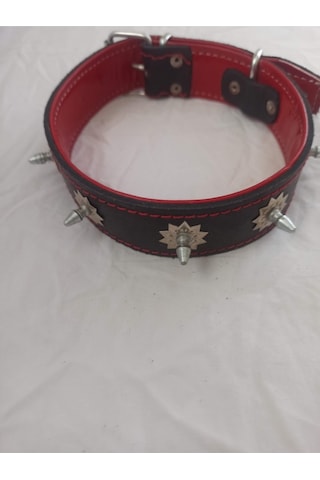Kozaklı Deri Çivili Dikenli Süslü Köpek Tasması Kırmızı 65 x 4 CM